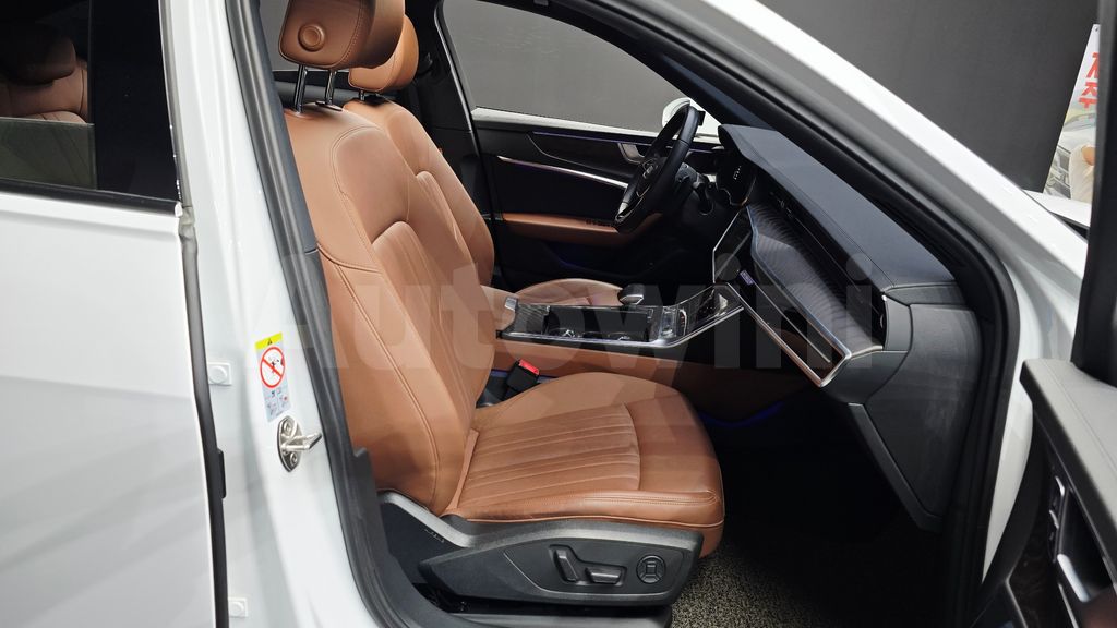 Audi A6(C8) 40 TDI Quattro Premium — снимка 12