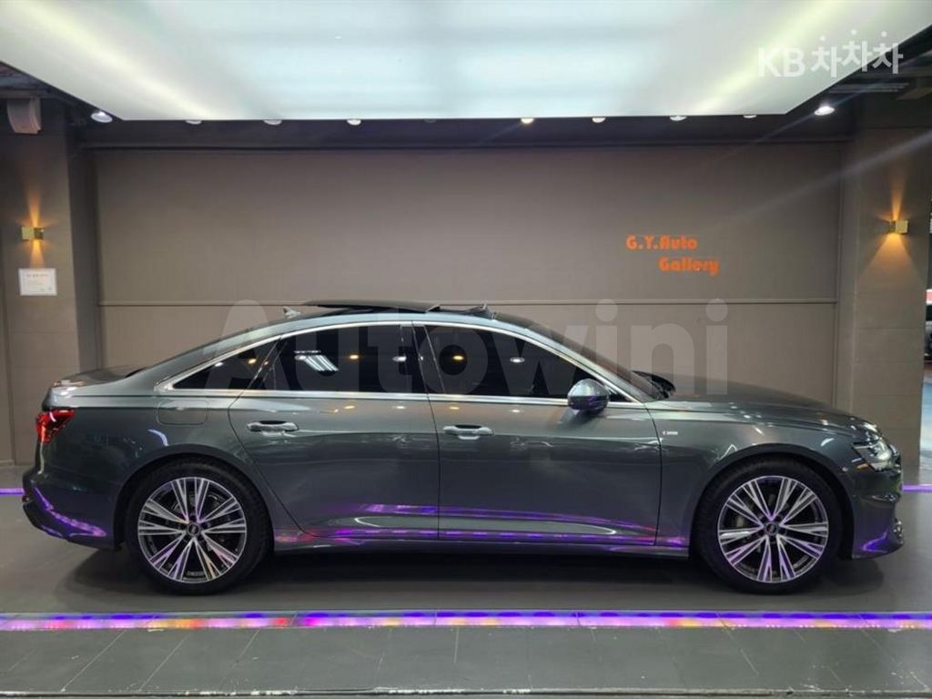 Audi A6(C8) 40 TDI Quattro Premium — снимка 3