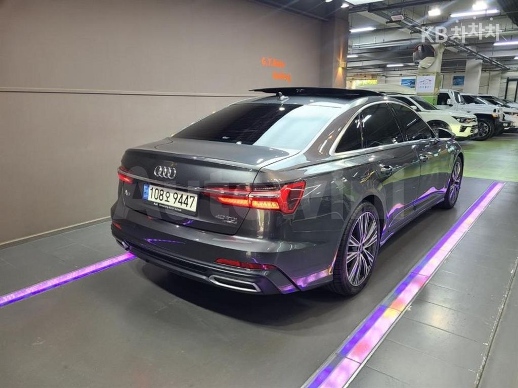 Audi A6(C8) 40 TDI Quattro Premium — снимка 4