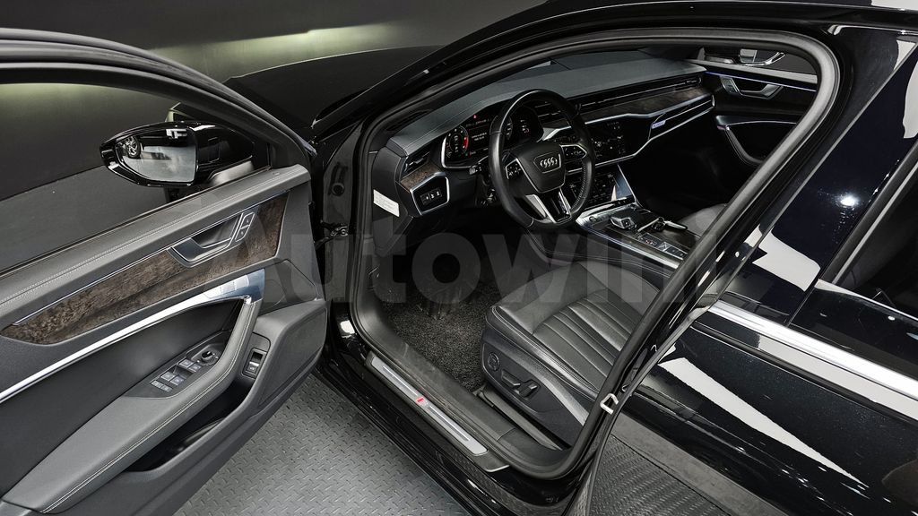 Audi A6(C8) 45 TDI Quattro Premium — снимка 11