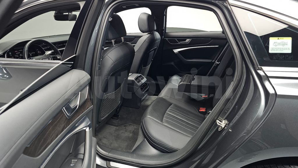 Audi A6(C8) 45 TFSI Quattro Premium — снимка 11