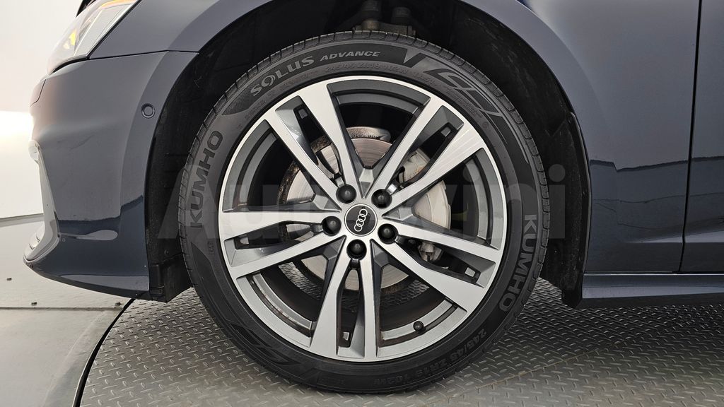 Audi A6(C8) 40 TDI Premium — снимка 4