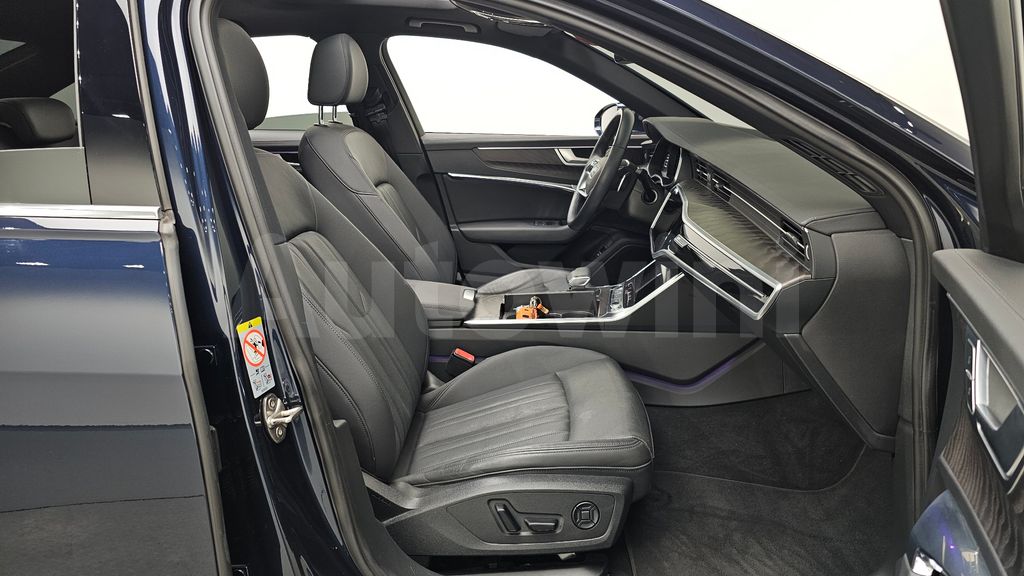 Audi A6(C8) 40 TDI Premium — снимка 10
