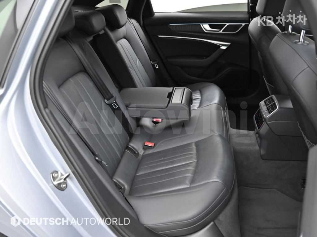 Audi A6(C8) 40 TDI Quattro Premium — снимка 12