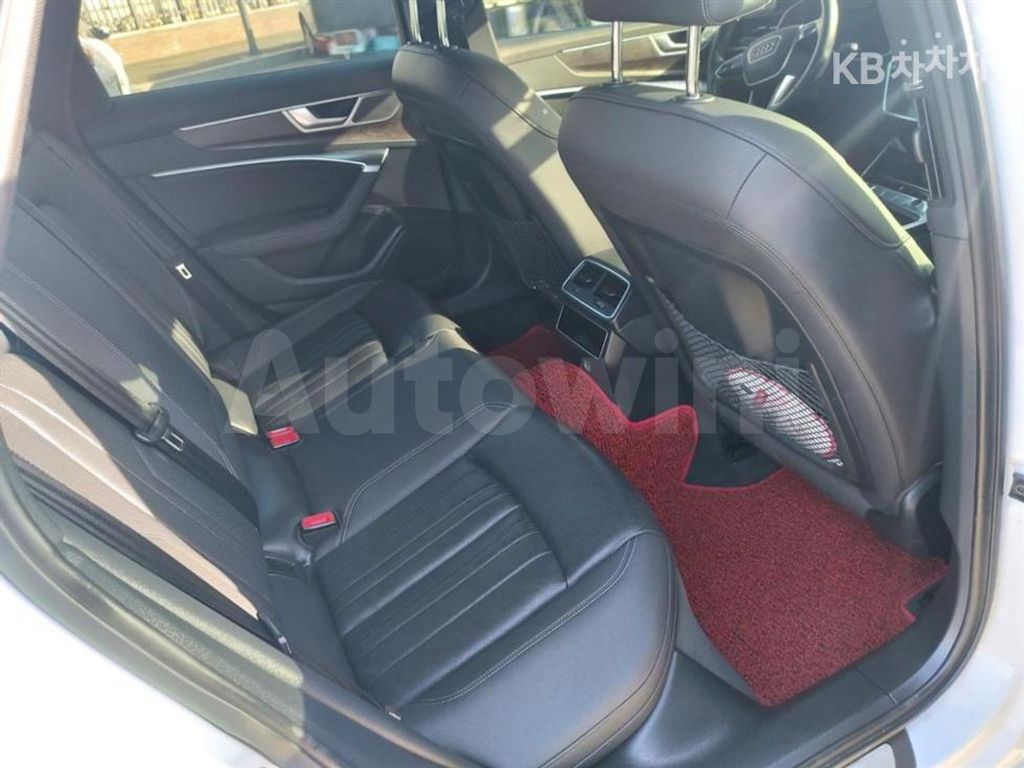 Audi A6(C8) 45 TDI Quattro Premium — снимка 8