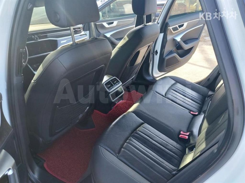 Audi A6(C8) 45 TDI Quattro Premium — снимка 10