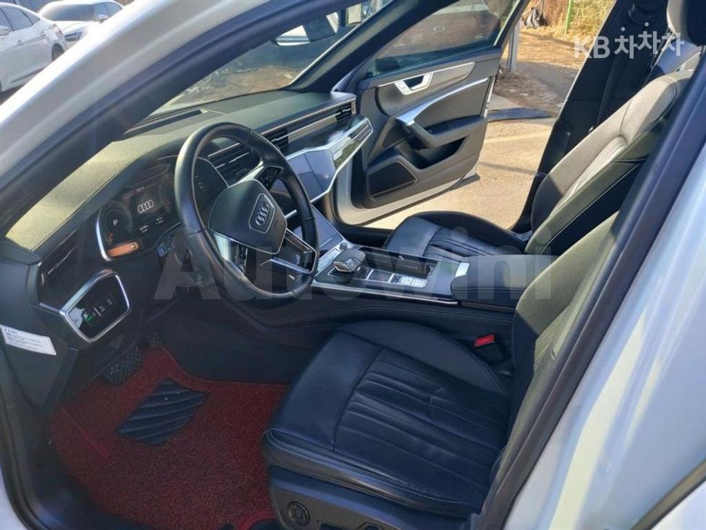 Audi A6(C8) 45 TDI Quattro Premium — снимка 11