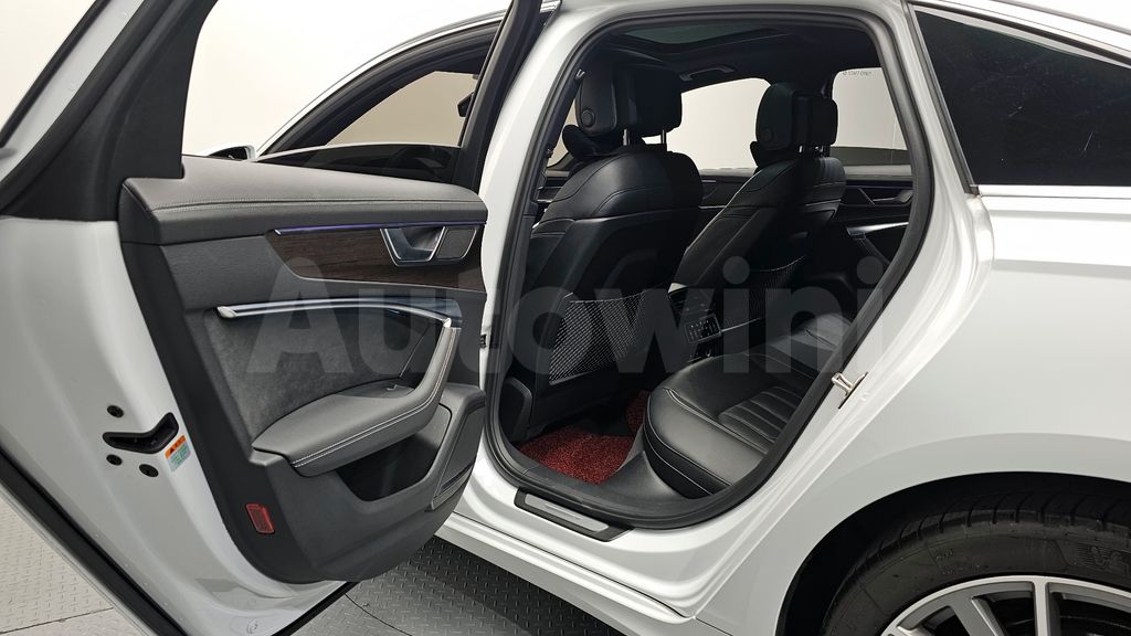 Audi A6(C8) 50 TDI Quattro Premium — снимка 12