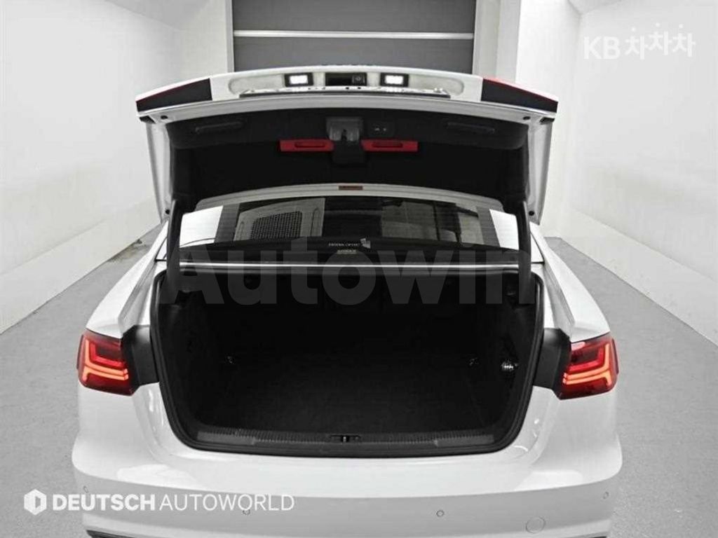 Audi A6 50 TFSI Quattro Sports C7(15~) — снимка 19