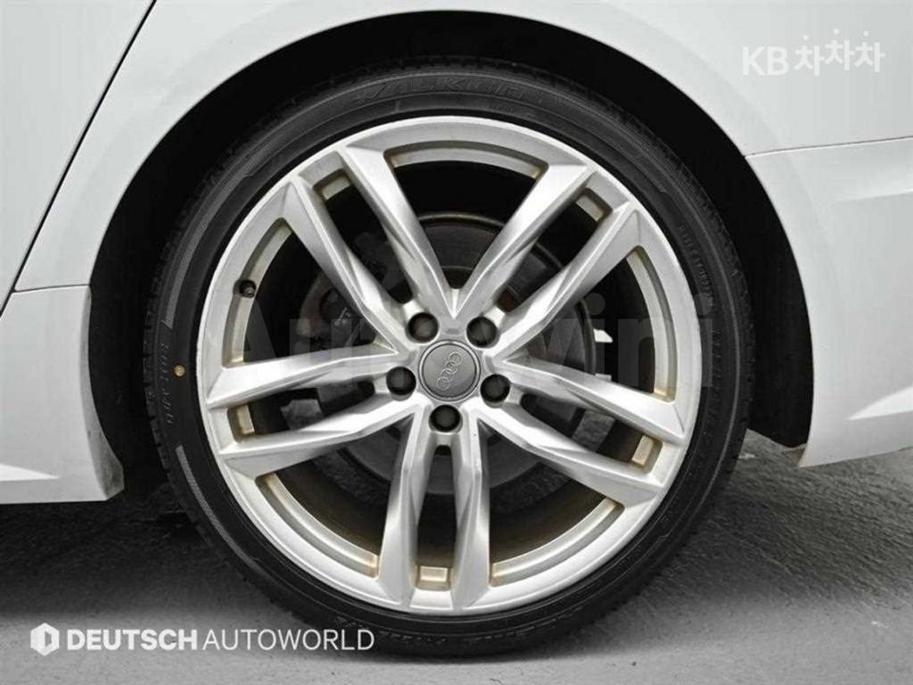 Audi A6 50 TFSI Quattro Sports C7(15~) — снимка 5