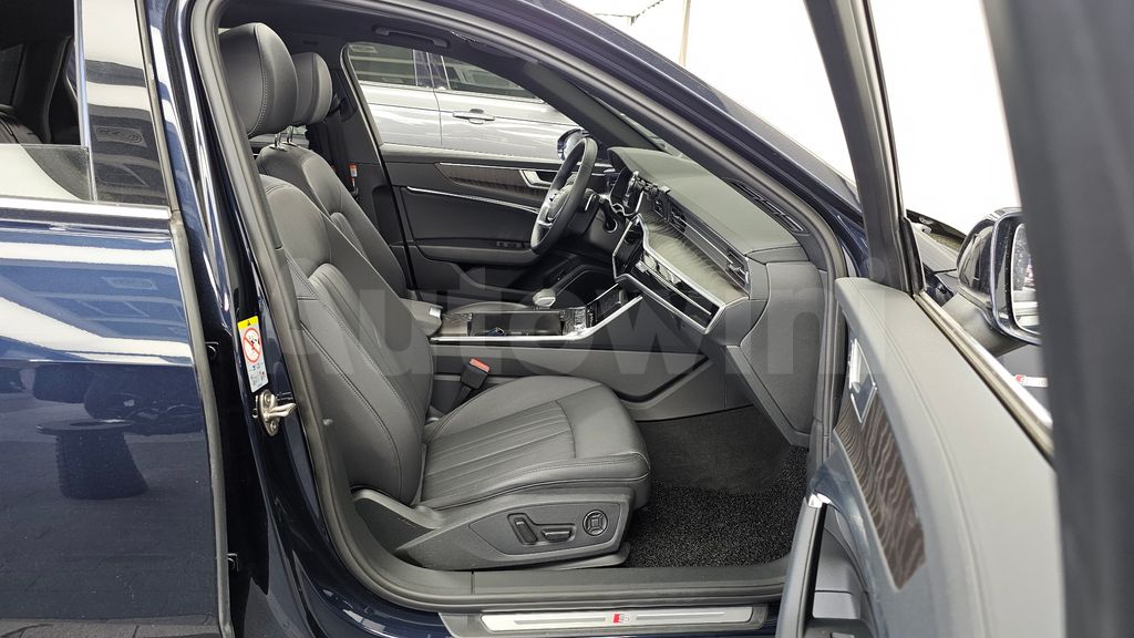 Audi A6(C8) 45 TFSI Premium — снимка 11