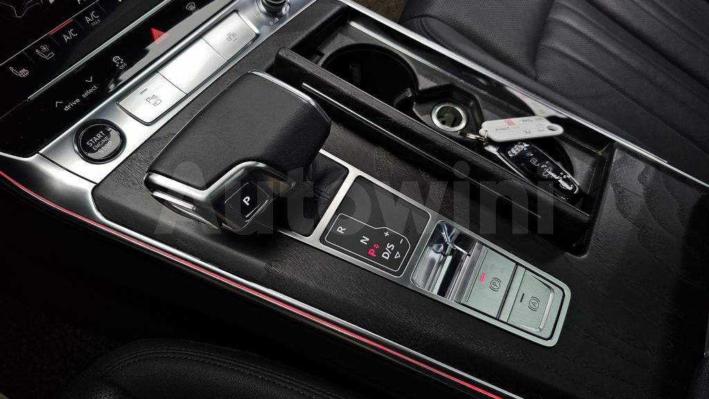 Audi A6(C8) 45 TFSI Quattro Premium — снимка 9