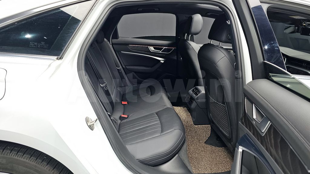 Audi A6(C8) 45 TFSI Quattro Premium — снимка 11