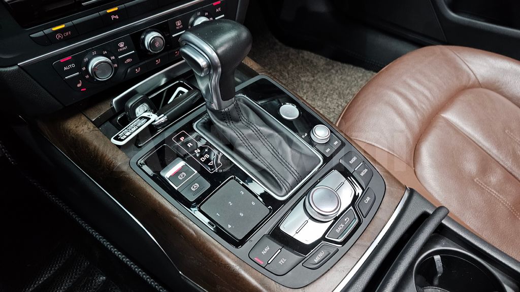 Audi New A6 35 TDI Dynamic C7 — снимка 9