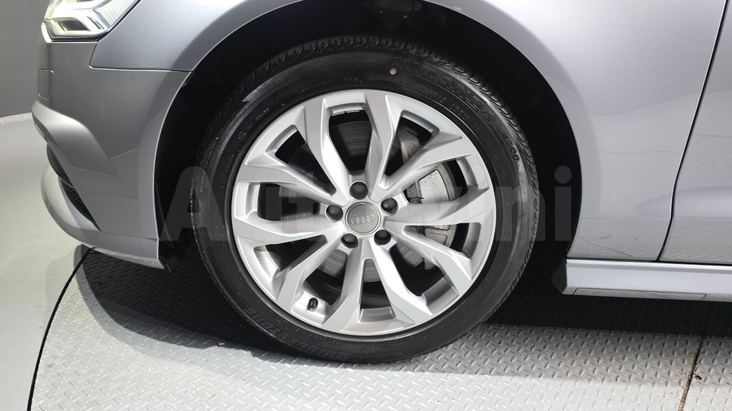 Audi New A6 40 TFSI C7 — снимка 5
