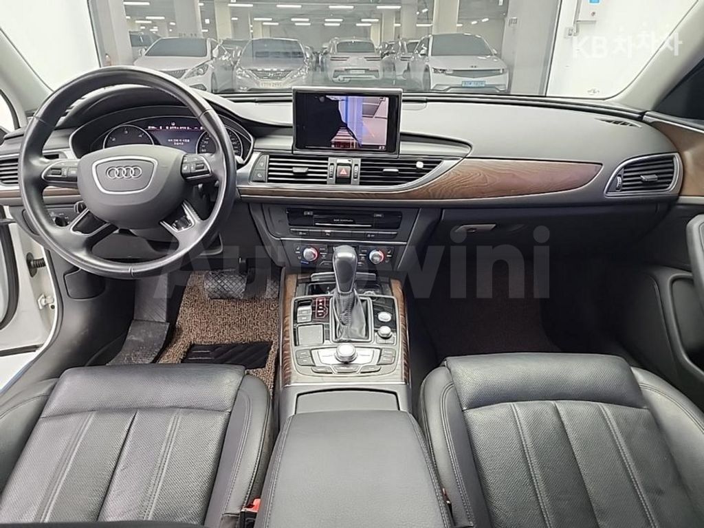 Audi A6 35 TDI Premium C7(15~) — снимка 7