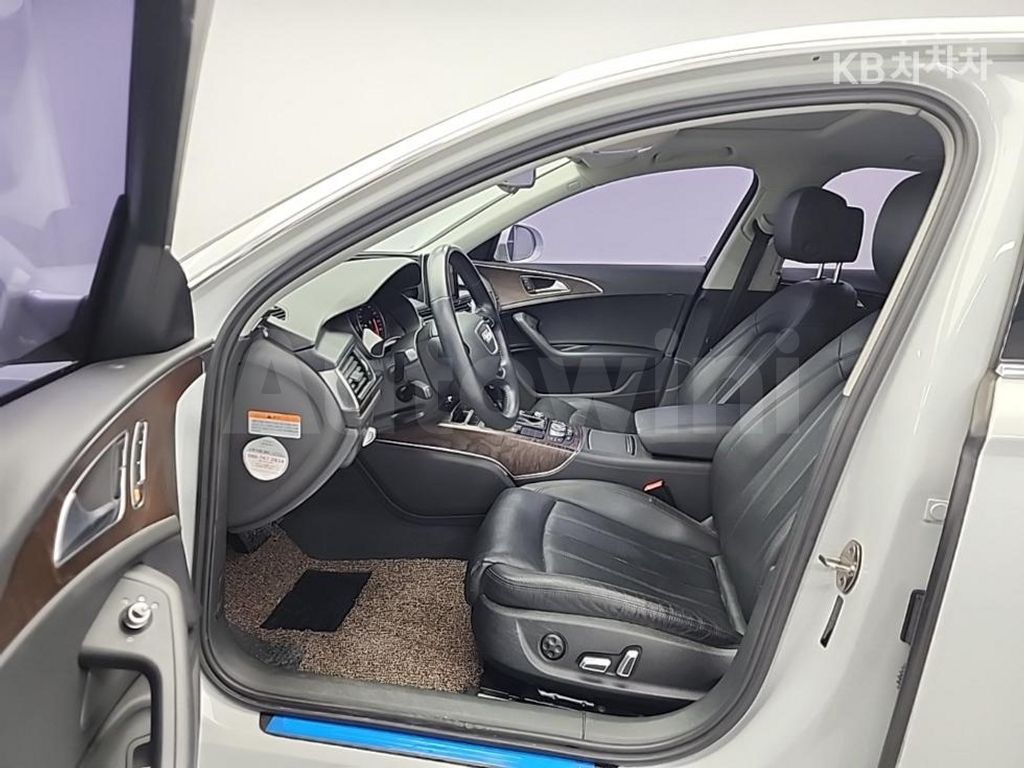 Audi A6 35 TDI Premium C7(15~) — снимка 11