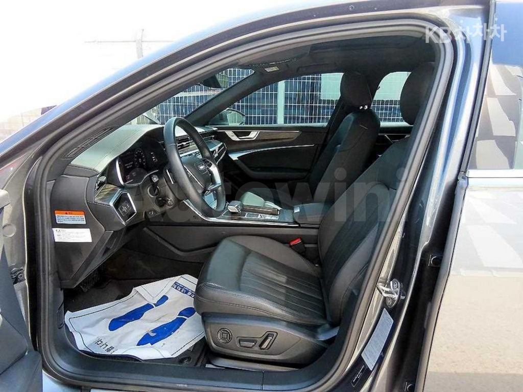 Audi A6(C8) 45 TFSI Quattro Premium — снимка 5