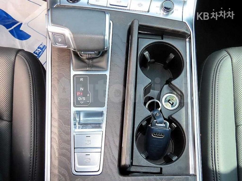 Audi A6(C8) 45 TFSI Quattro Premium — снимка 11