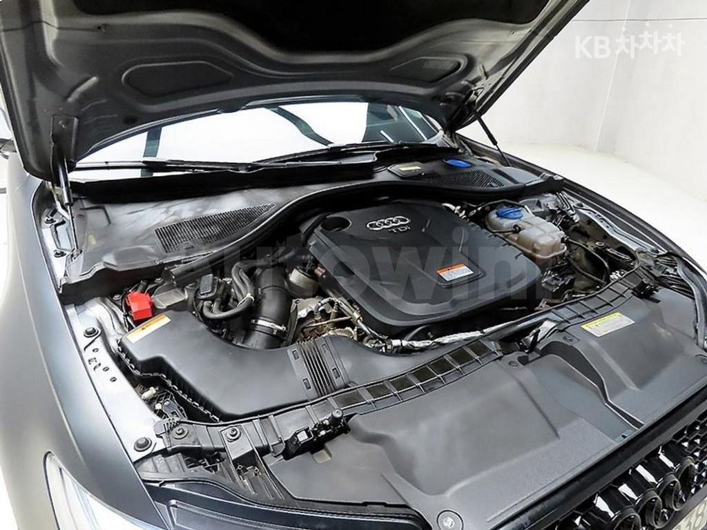 Audi A6 35 TDI Premium C7(15~) — снимка 18