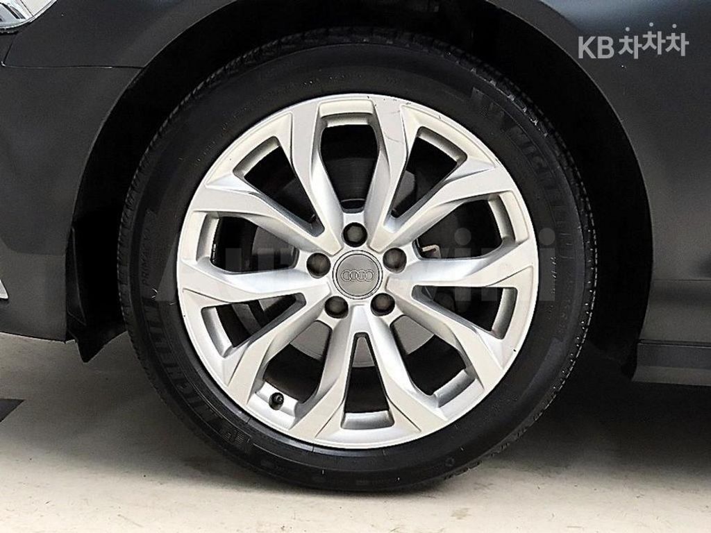 Audi A6 35 TDI Premium C7(15~) — снимка 19