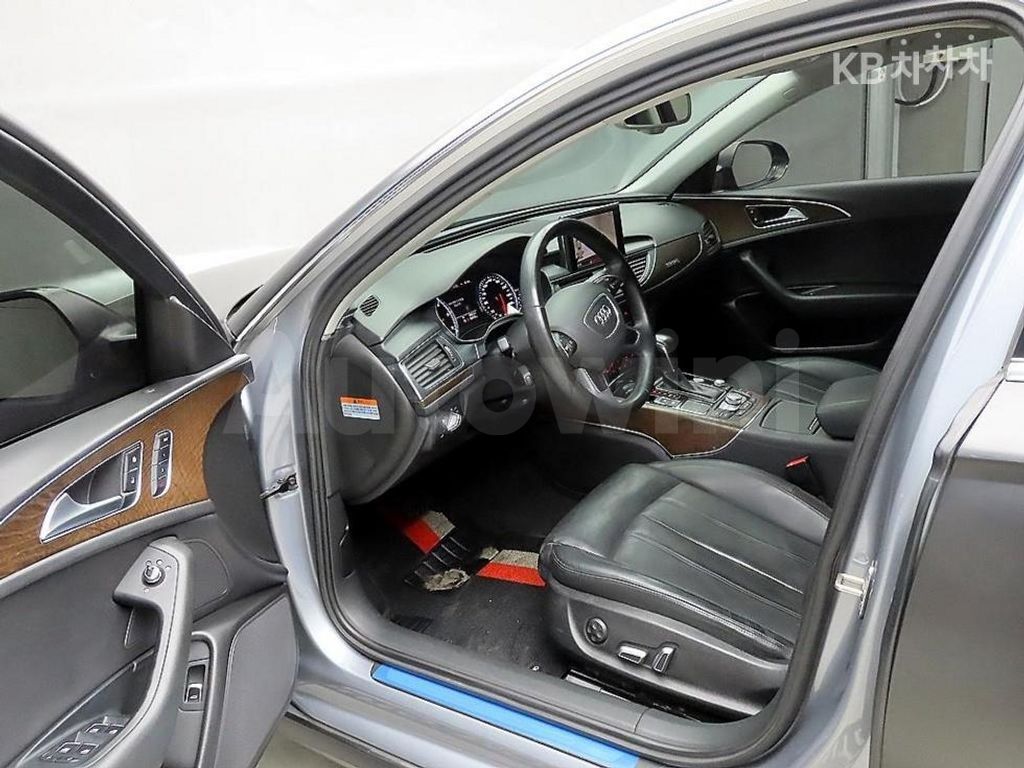 Audi A6 35 TDI Premium C7(15~) — снимка 5