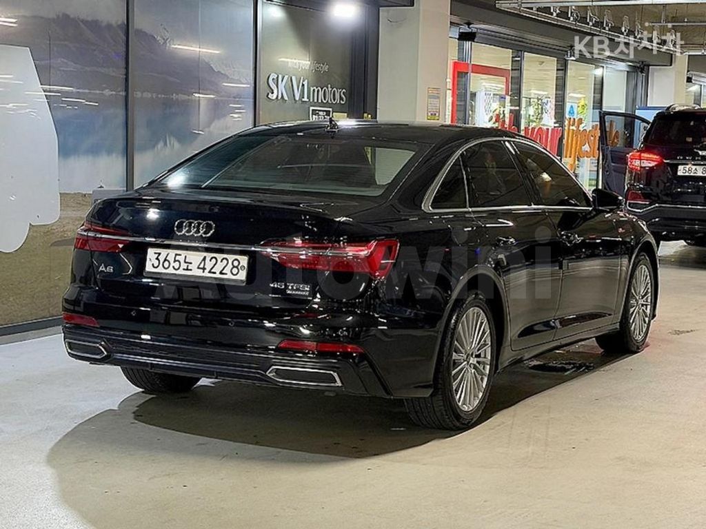 Audi A6(C8) 45 TFSI Quattro Premium — снимка 4