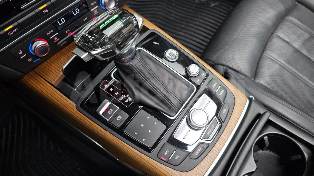 Audi New A6 40 TDI Quattro Premium C7 — снимка 9