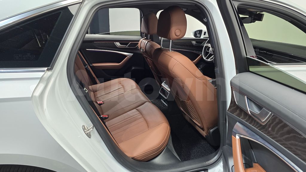 Audi A6(C8) 45 TFSI Quattro Premium — снимка 10
