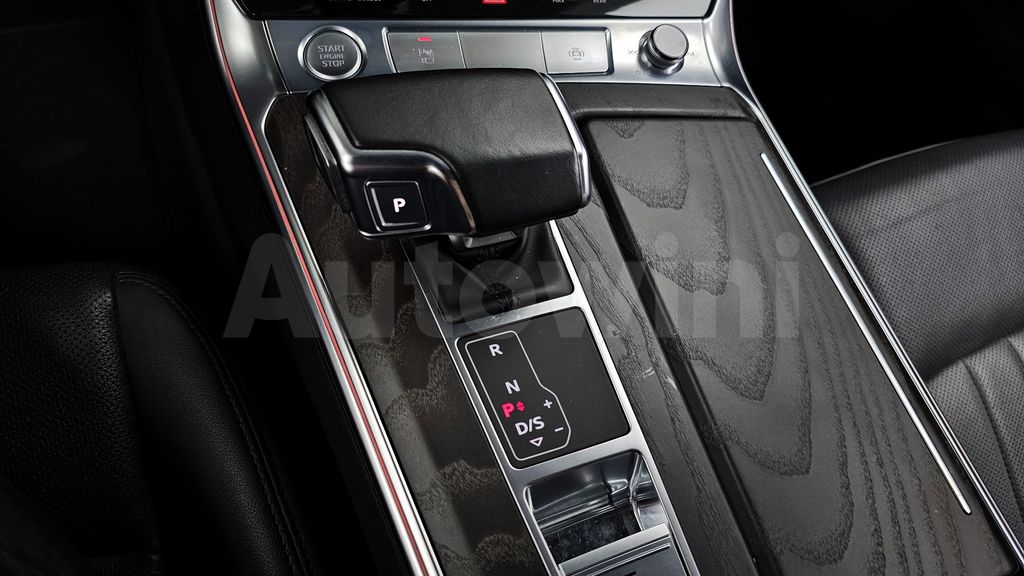Audi A6(C8) 40 TDI Premium — снимка 9