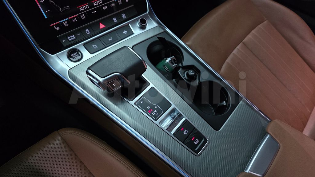 Audi A6(C8) 40 TDI — снимка 9