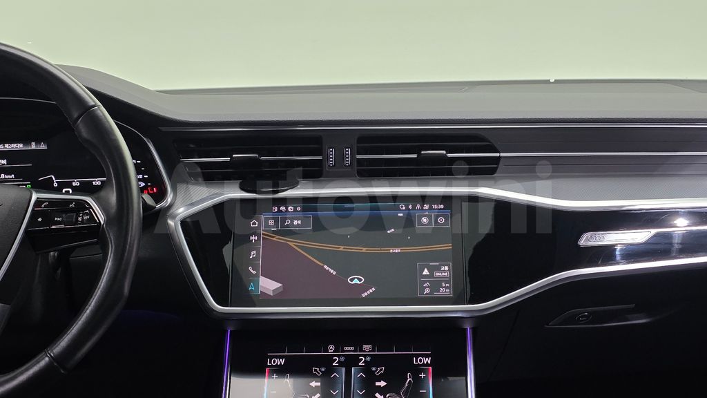 Audi A6(C8) 45 TFSI — снимка 15