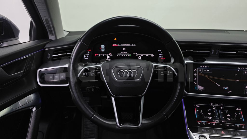 Audi A6(C8) 45 TFSI — снимка 13
