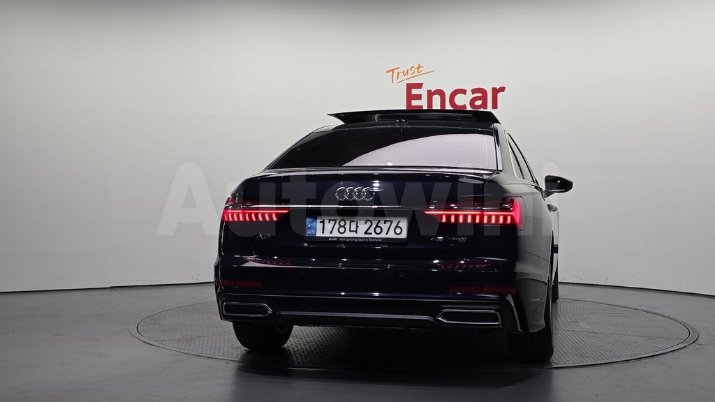 Audi A6(C8) 45 TFSI — снимка 4