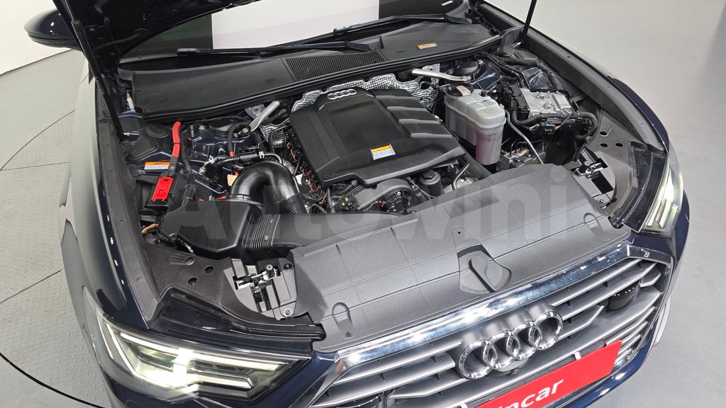 Audi A6(C8) 45 TFSI — снимка 6