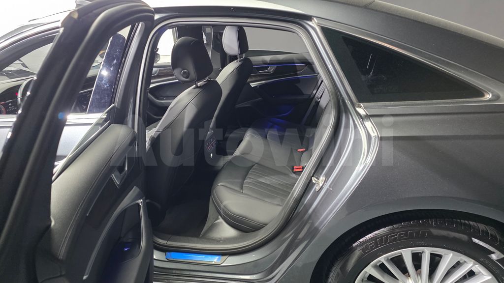 Audi A6(C8) 40 TDI Premium — снимка 11