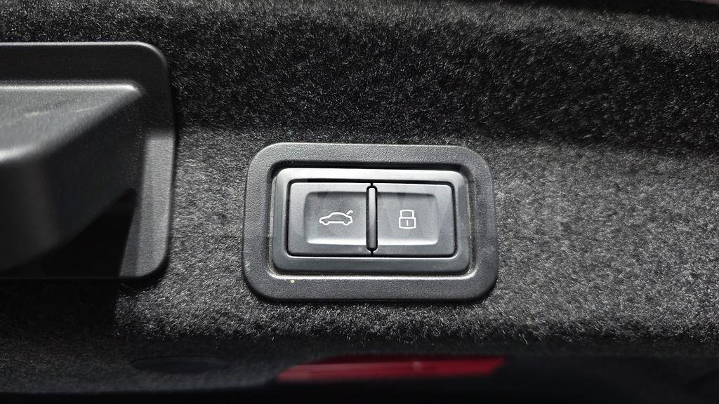 Audi A6(C8) 45 TDI Quattro Premium — снимка 20