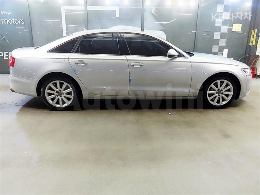 Audi A6 3.0 TFSI Quattro C6 — снимка 3