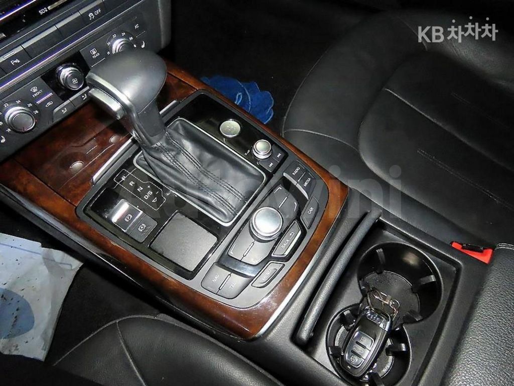 Audi A6 3.0 TFSI Quattro C6 — снимка 12