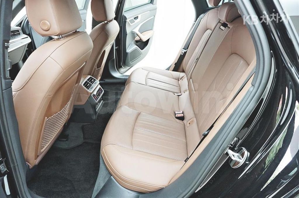 Audi A6(C8) 45 TFSI Quattro Premium — снимка 8