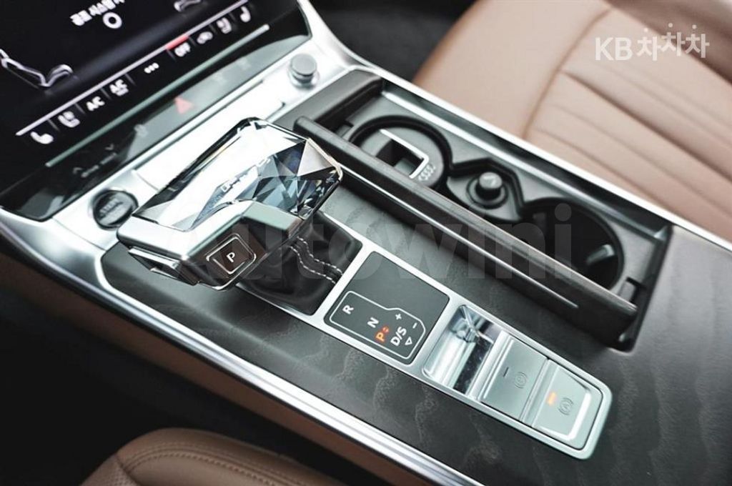 Audi A6(C8) 45 TFSI Quattro Premium — снимка 16