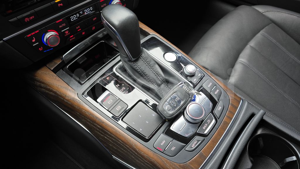 Audi New A6 35 TDI Premium C7 — снимка 9