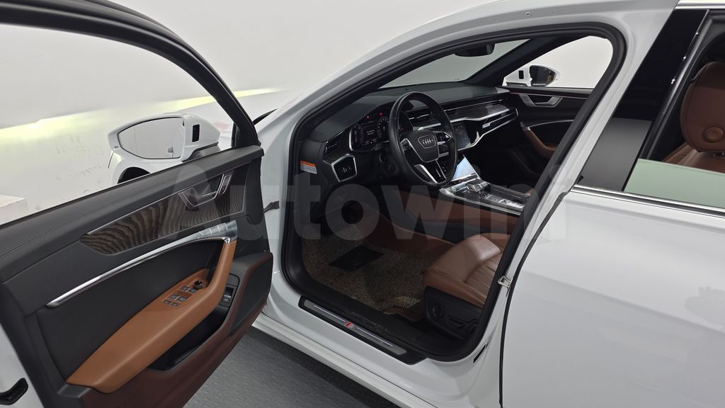 Audi A6(C8) 40 TDI Premium — снимка 10
