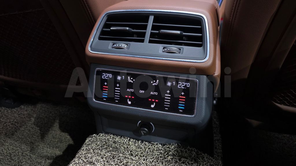 Audi A6(C8) 40 TDI Premium — снимка 19