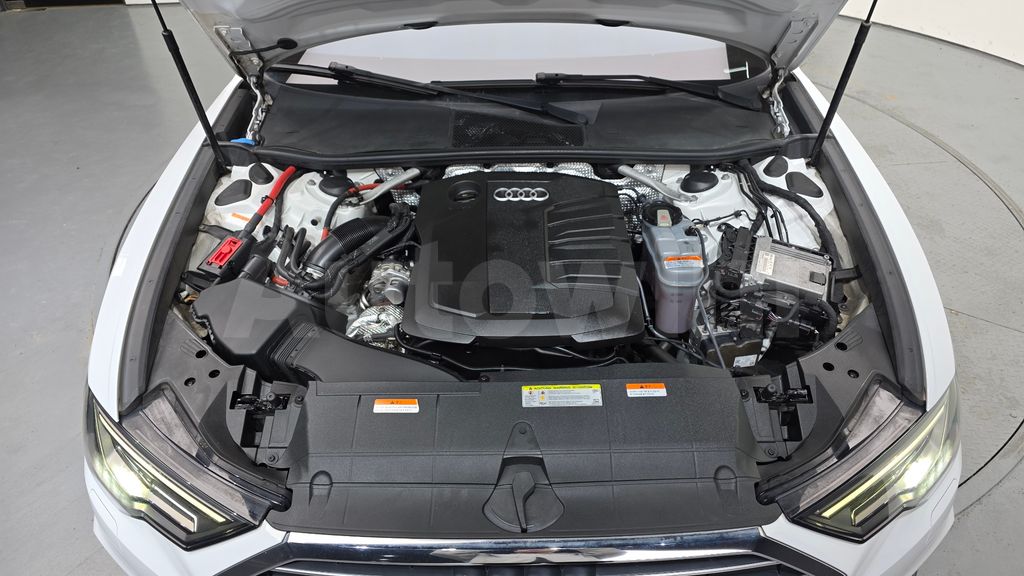 Audi A6(C8) 40 TDI — снимка 6