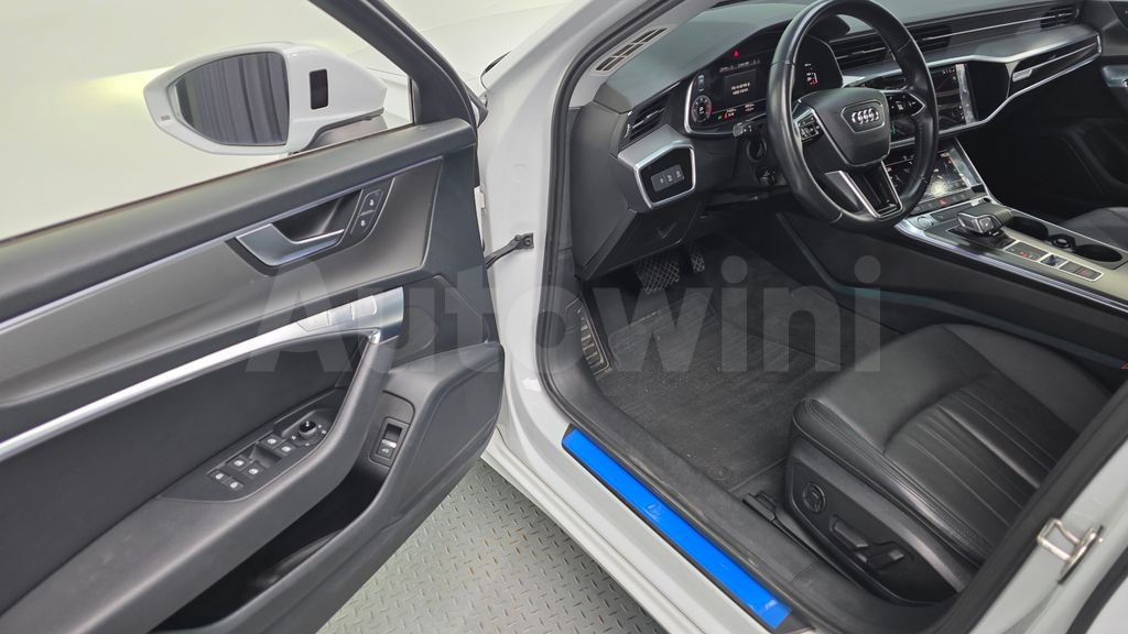 Audi A6(C8) 40 TDI — снимка 12