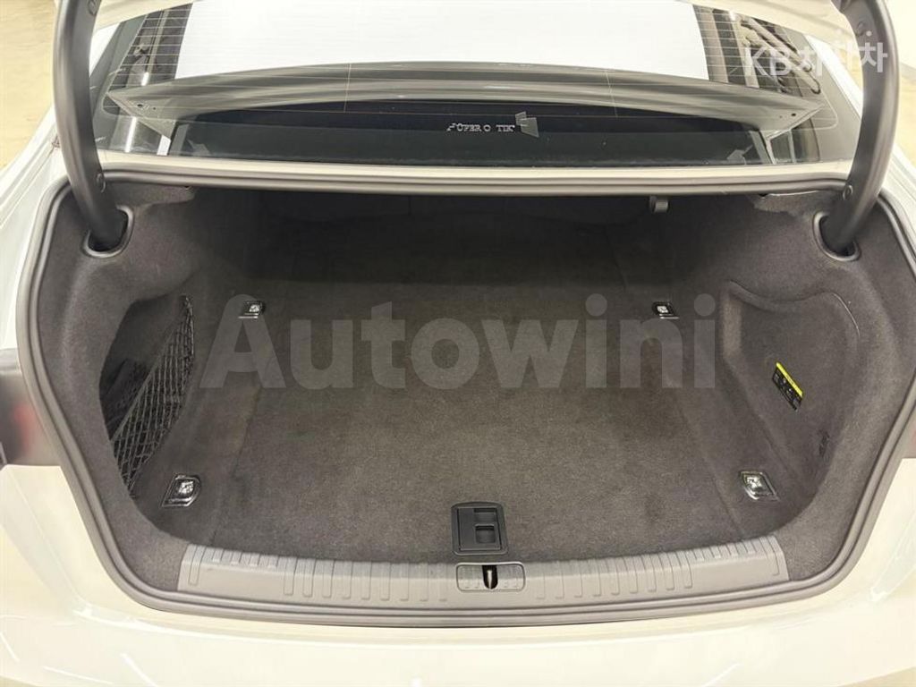 Audi A6(C8) 40 TDI Quattro Premium — снимка 5