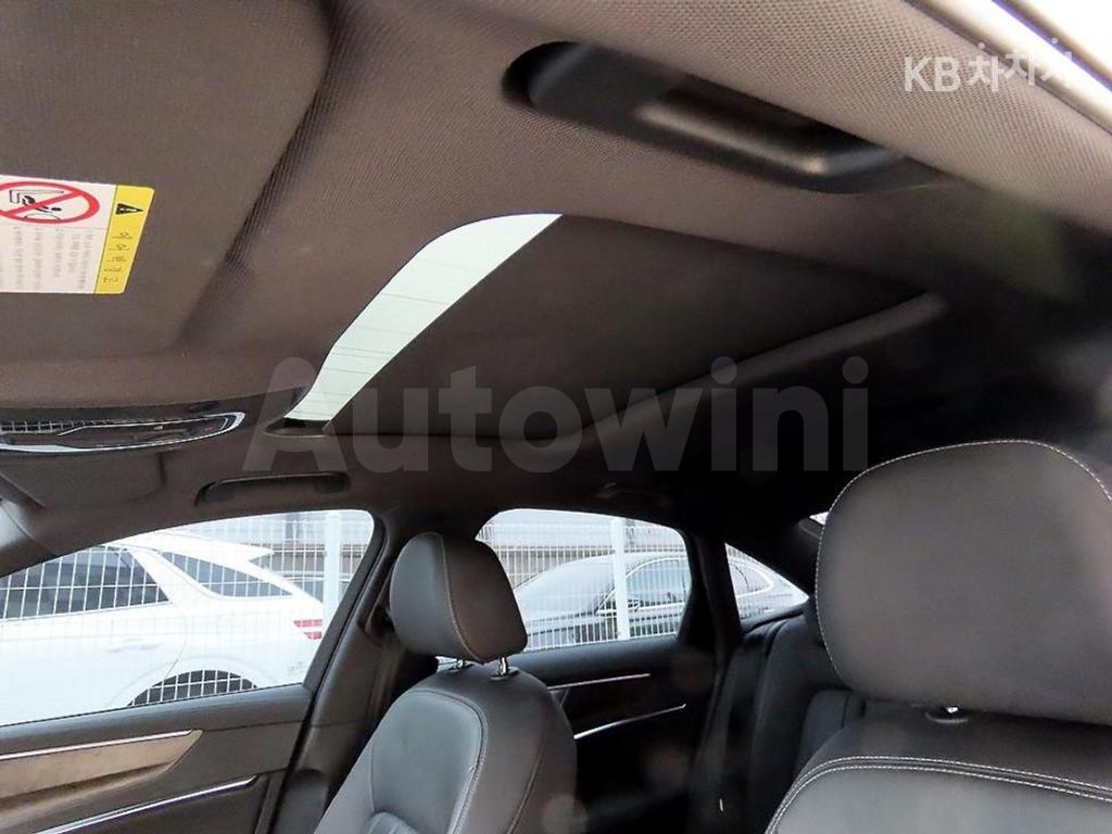 Audi A6(C8) 45 TDI Quattro Premium — снимка 17