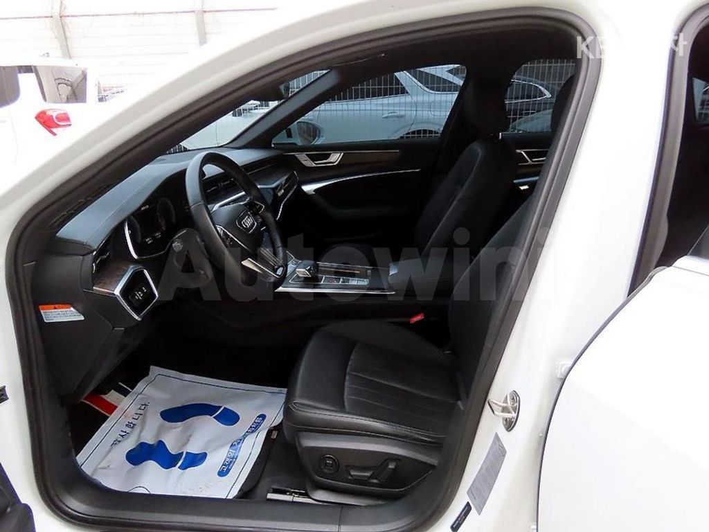 Audi A6(C8) 45 TDI Quattro Premium — снимка 5