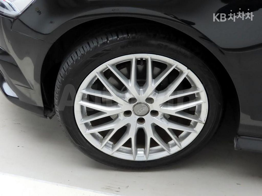 Audi A6 35 TDI Premium C7(15~) — снимка 19